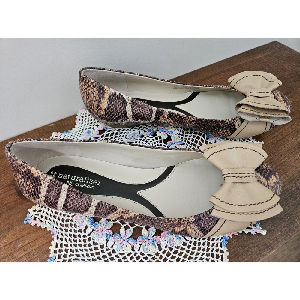 Naturalizer Flats 8W Brown Snakeskin Look Leather Decade Bow N5 Comfort Neutral - Picture 6 of 16